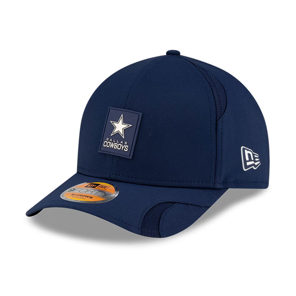 Dallas Cowboys New Era 2025 Sideline 9FORTY M Crown Cap