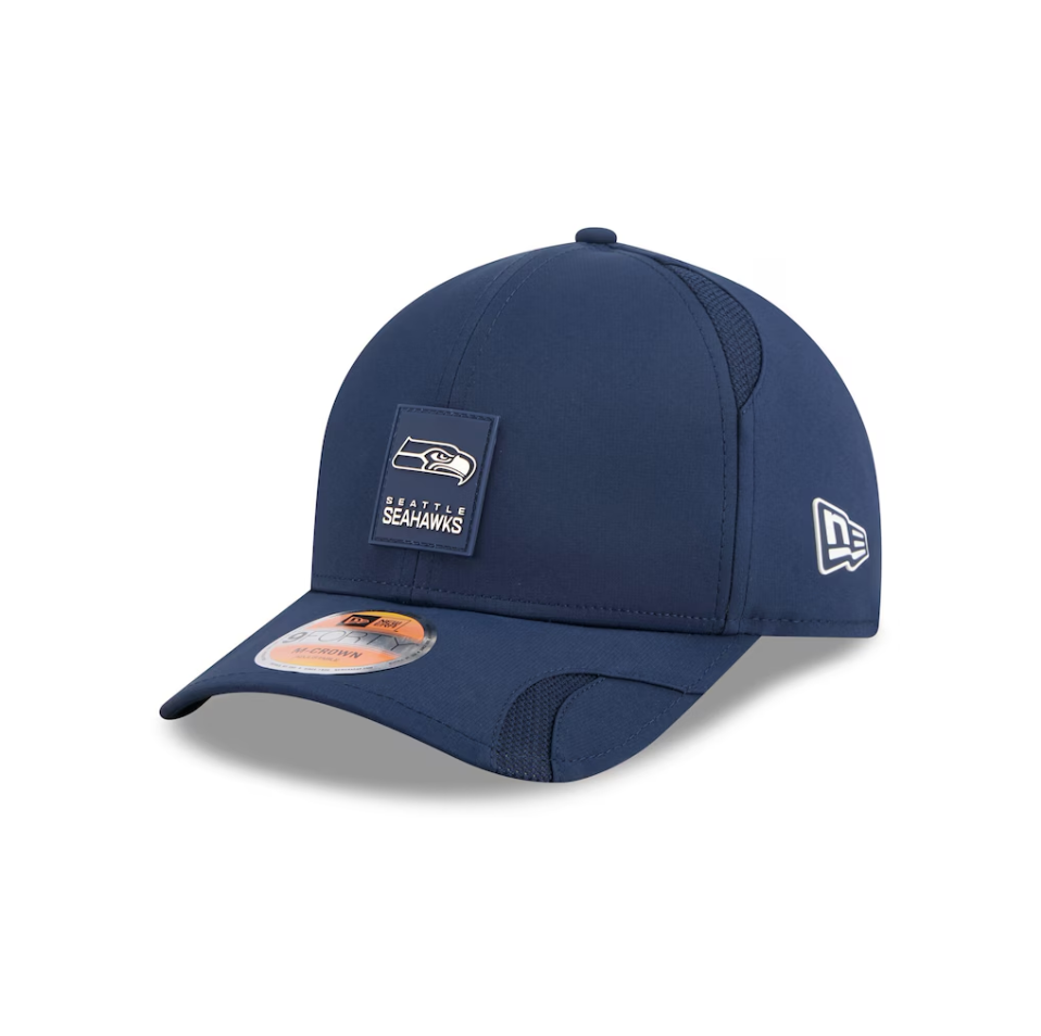 Seattle Seahawks New Era 2025 Sideline 9FORTY M Crown Cap