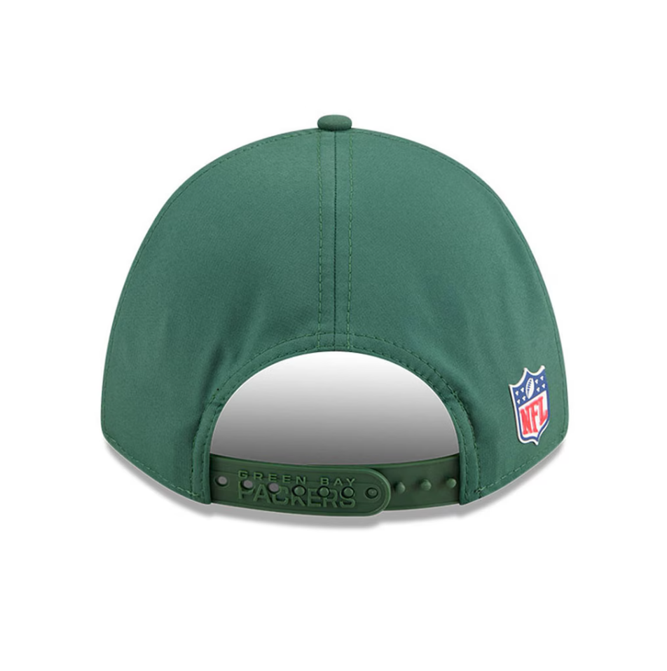 Green Bay Packers New Era 2025 Sideline 9FORTY M Crown Cap