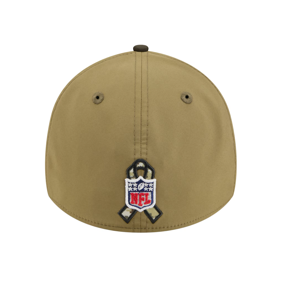 New England Patriots New Era 2025 Salute To Service 39THIRTY Cap