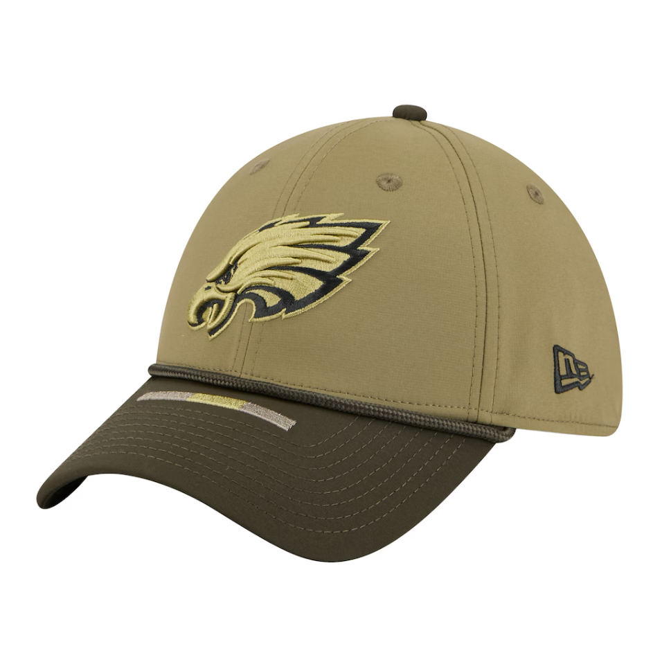 Philadelphia Eagles New Era 2025 Salute To Service 39THIRTY Cap
